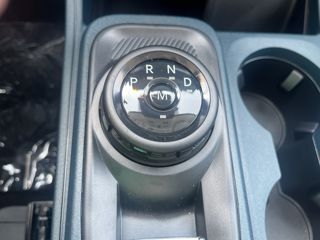 2025 Ford Maverick photo 23