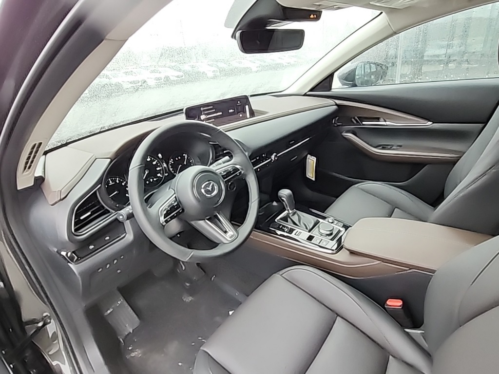 2025 Mazda CX-30 2.5 Turbo Premium photo 2