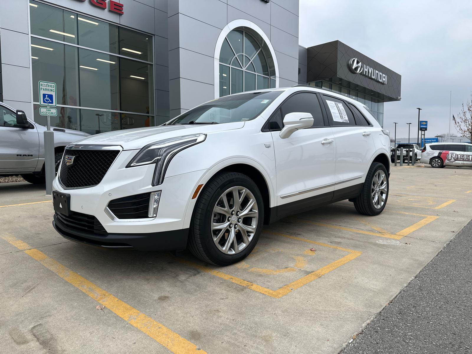 2021 Cadillac XT5 Sport's photo