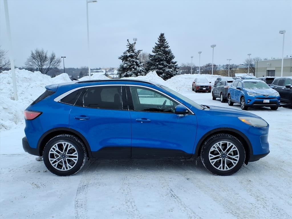 Used 2020 Ford Escape SEL with VIN 1FMCU9H67LUA56511 for sale in Burnsville, Minnesota