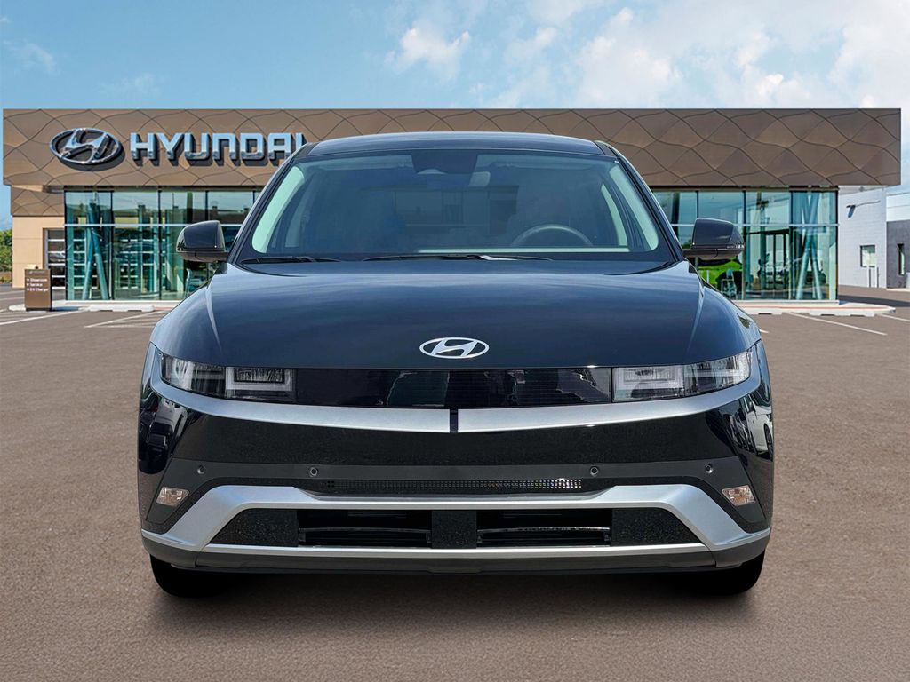 2025 Hyundai Ioniq 5 SE Standard Range photo 13