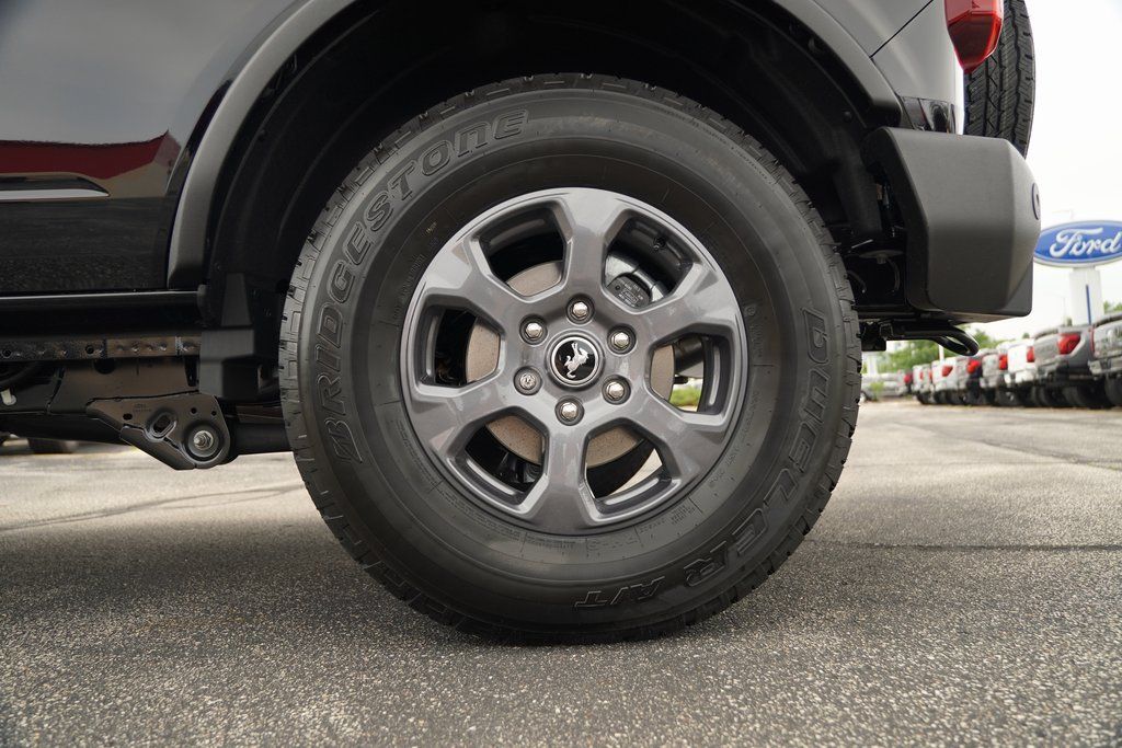 2025 Ford Bronco Big Bend photo 8