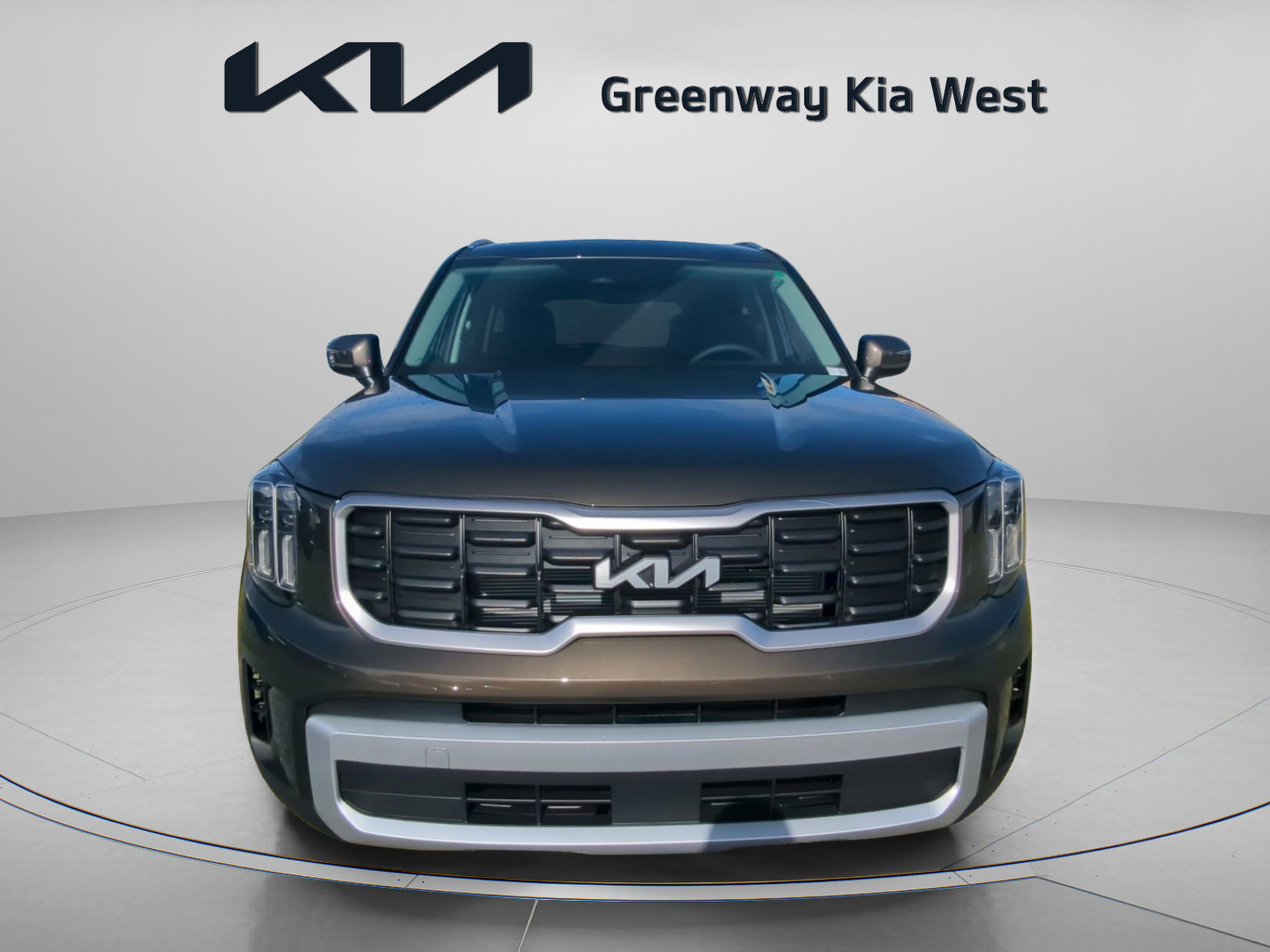 2025 Kia Telluride S photo 2