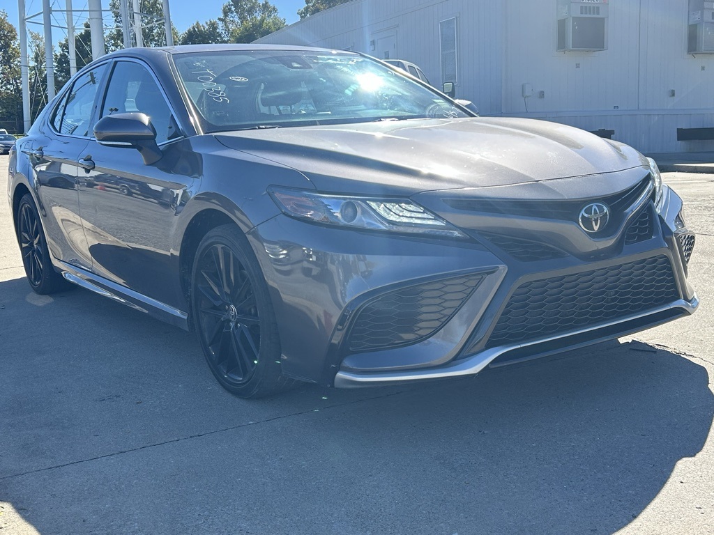 2022 Toyota Camry XSE photo 3
