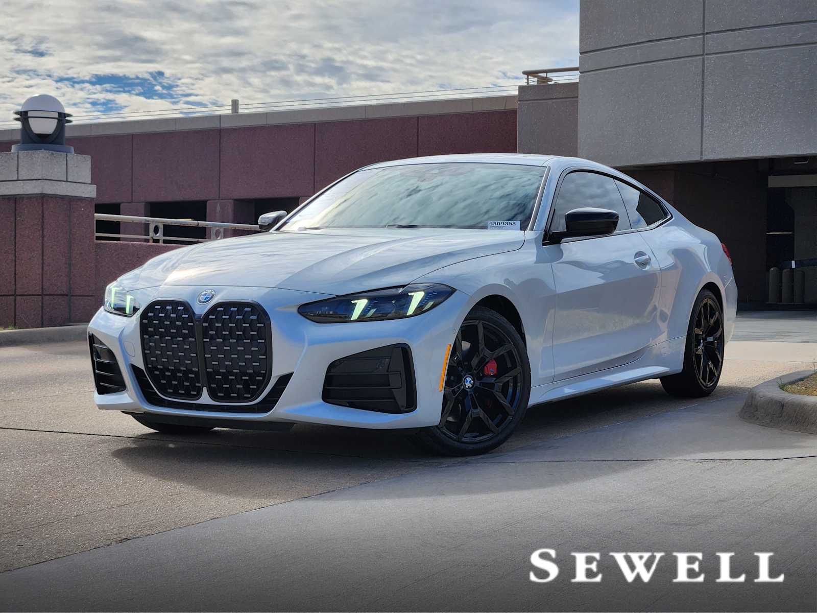 2025 BMW 4 Series 430i's photo