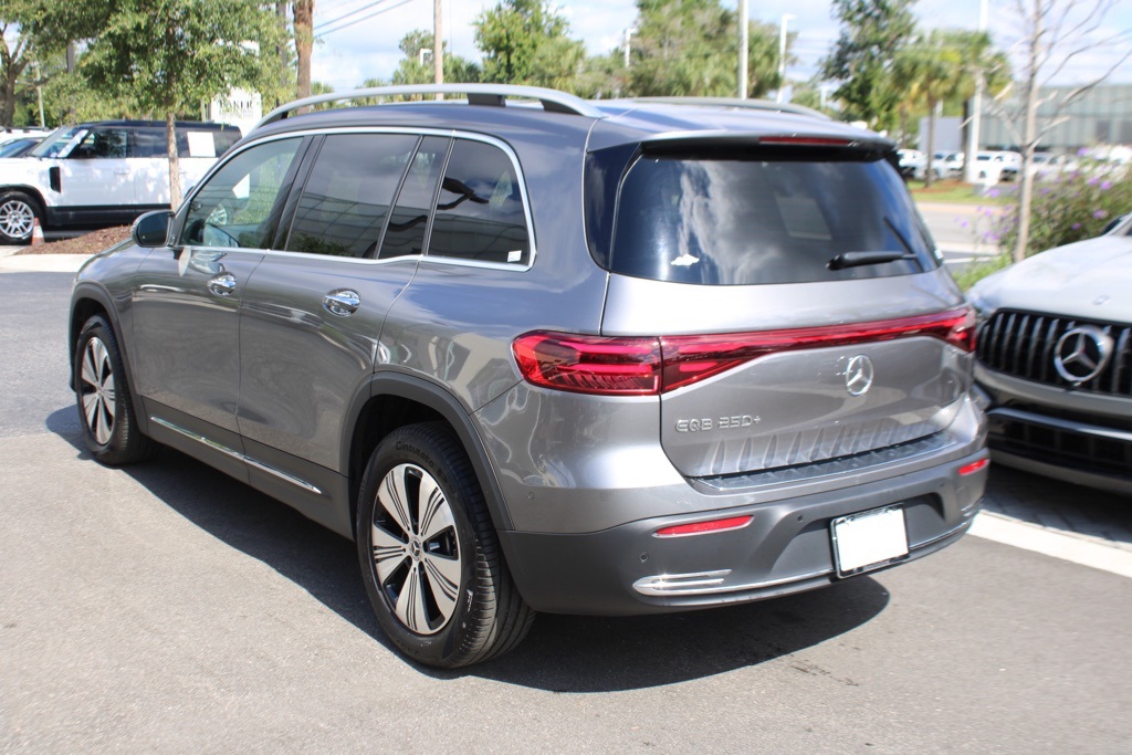 2024 Mercedes Benz EQB 250+ photo 12