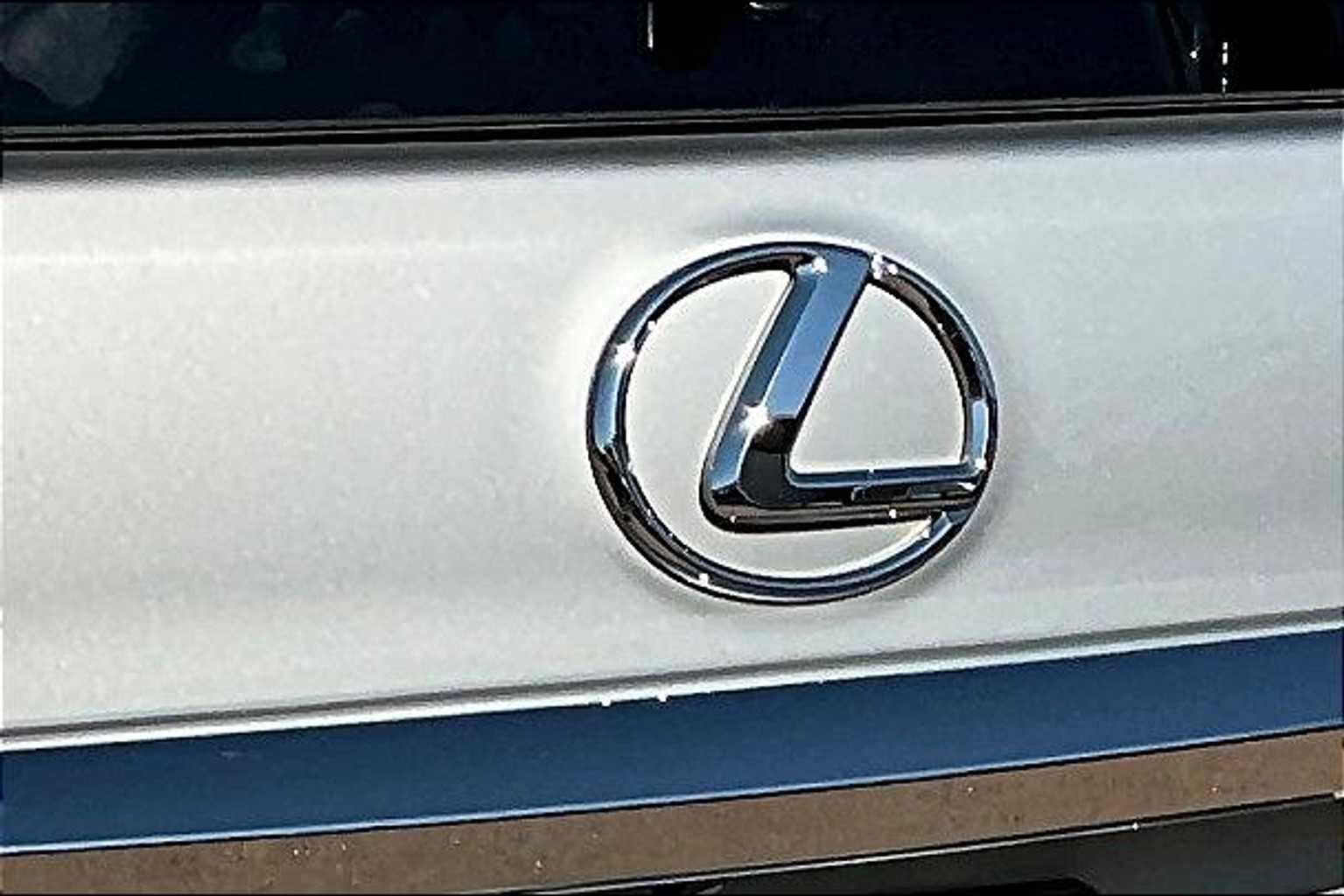 2017 Lexus GX 460 Premium photo 29