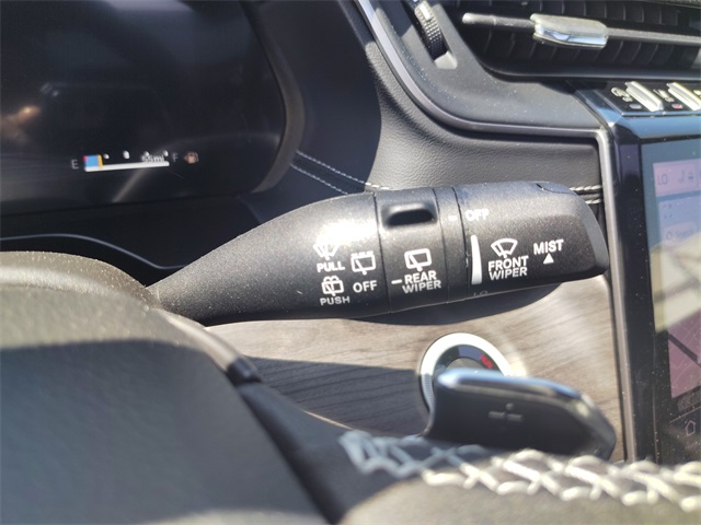 2025 Jeep Grand Cherokee Limited photo 22
