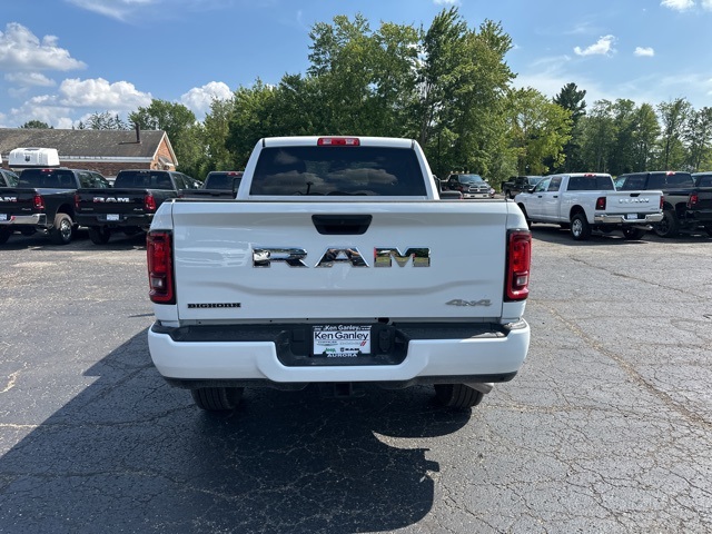 2025 Ram 2500 Big Horn photo 6