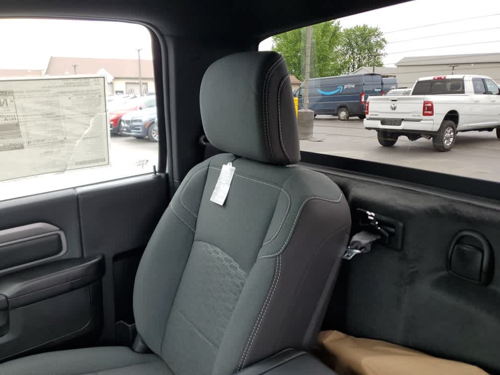 2025 Ram 5500 Tradesman photo 12