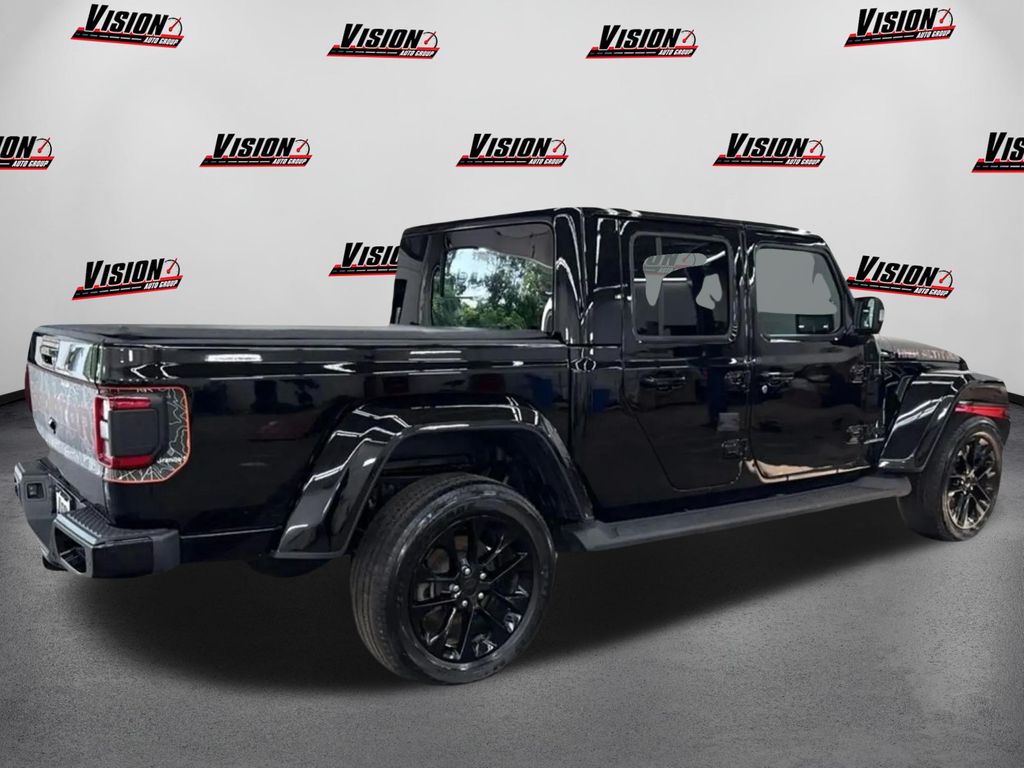 2022 Jeep Gladiator High Altitude photo 3