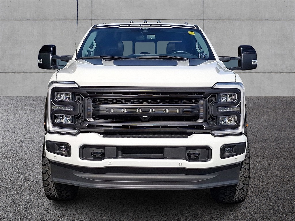 2024 Ford F-250 Lariat photo 2