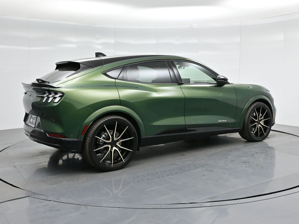 2024 Ford Mustang Mach-E Premium photo 24