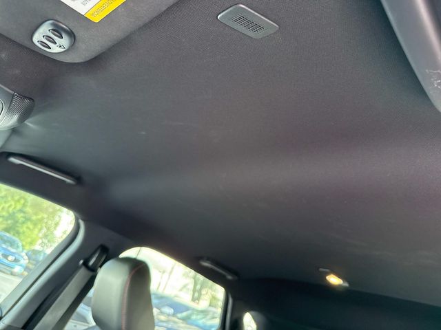 2020 Ford Edge ST photo 39