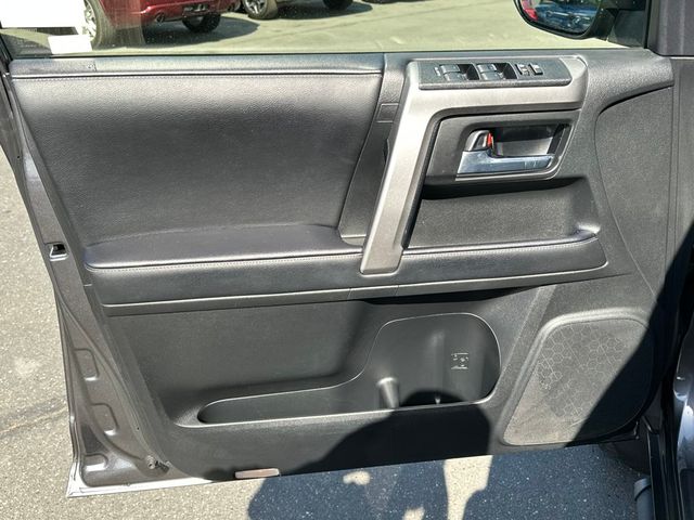 2023 Toyota 4Runner SR5 Premium photo 13