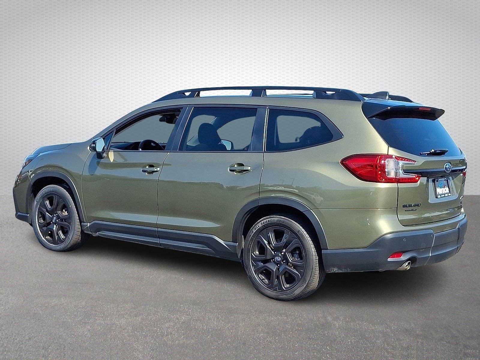 2023 Subaru Ascent Onyx Edition photo 4