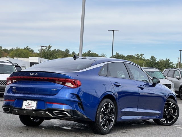 2022 Kia K5 GT-Line photo 4