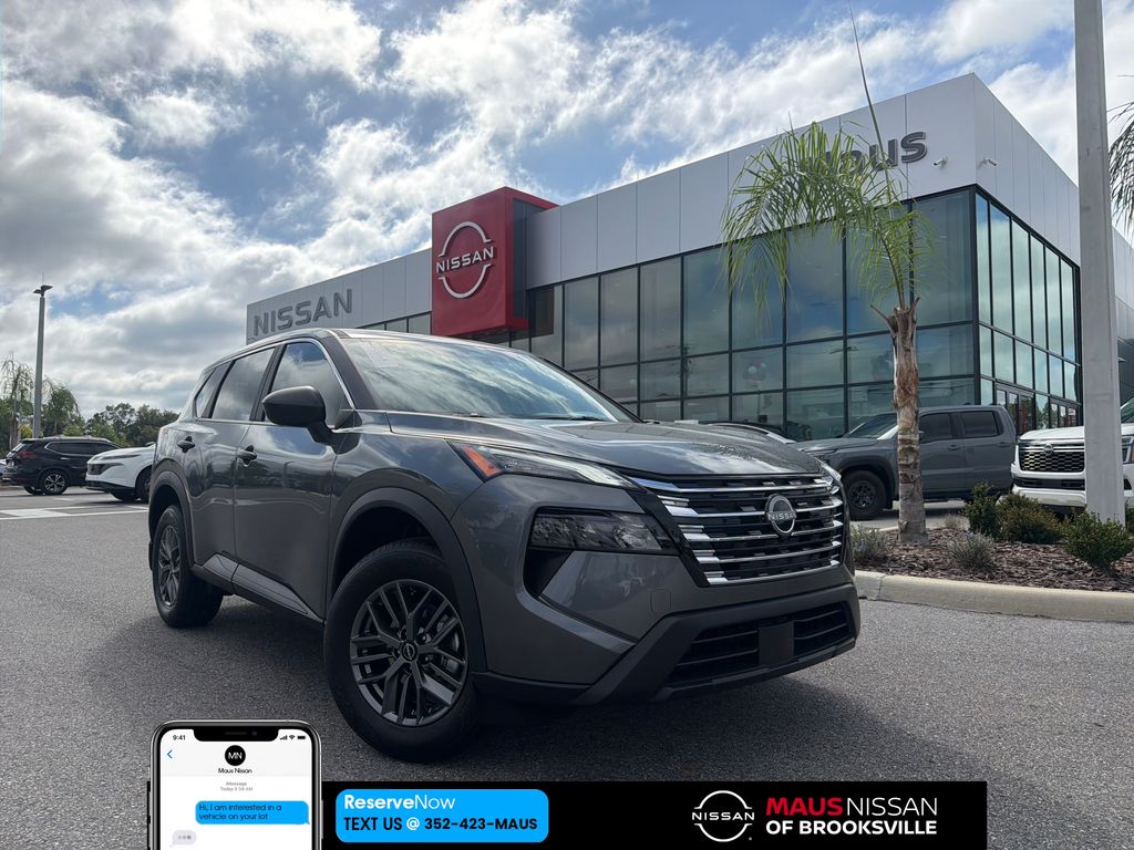 2026 Nissan Rogue S's photo