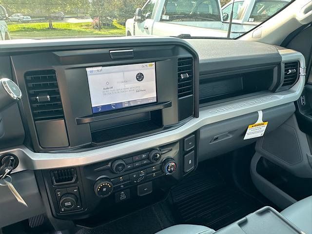 2025 Ford F-250 photo 12