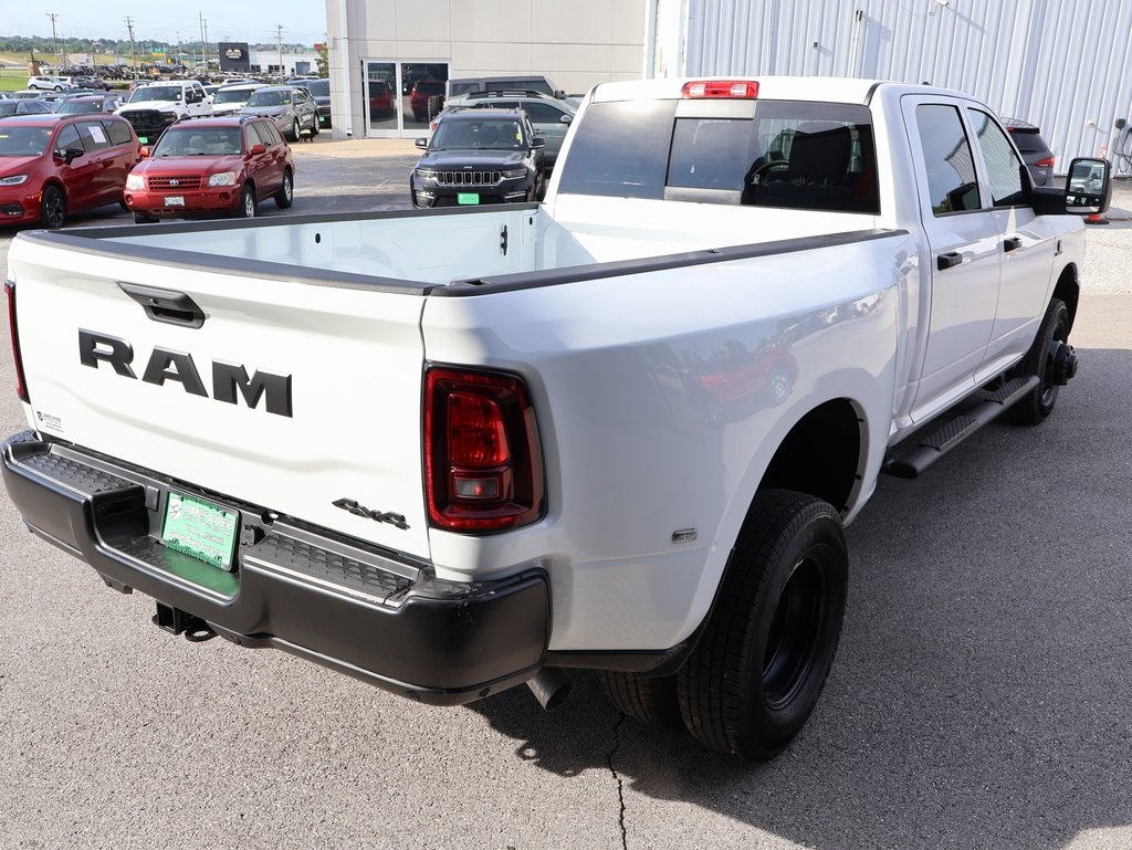 2025 Ram 3500 Tradesman photo 5