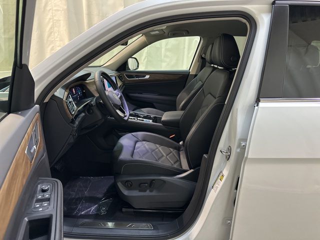 2026 Volkswagen Atlas SE Technology photo 11
