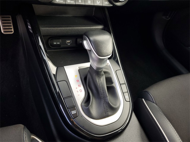 2023 Kia Forte GT-Line photo 24