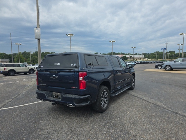 2021 Chevrolet Silverado 1500 RST photo 3