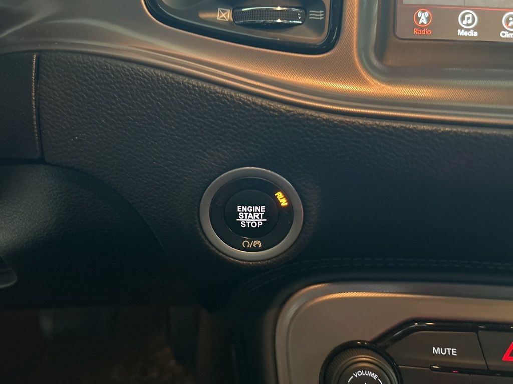 2023 Dodge Challenger SXT photo 37