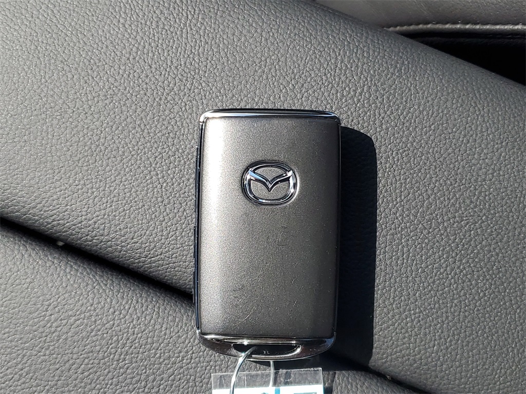 2025 Mazda CX-50 Premium photo 28