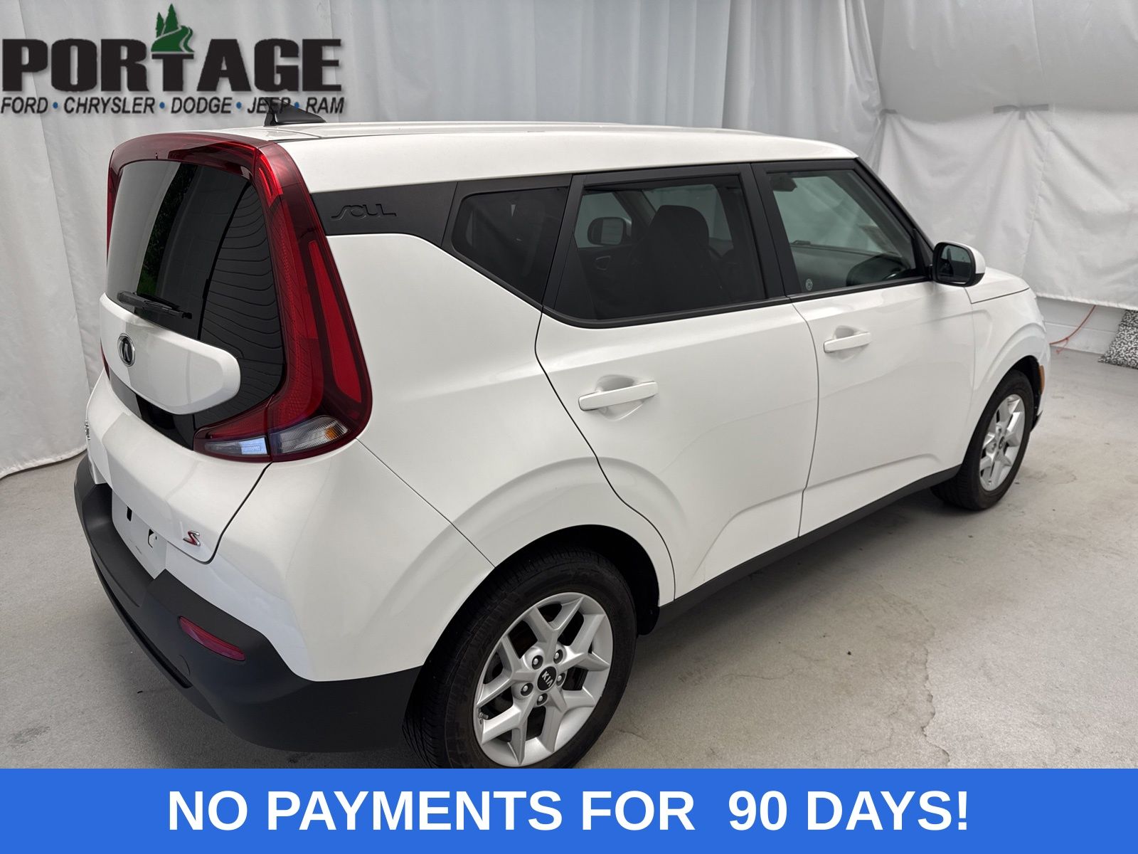 Used 2020 Kia Soul S with VIN KNDJ23AU6L7012554 for sale in Portage, WI