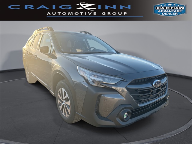 2025 Subaru Outback Premium's photo