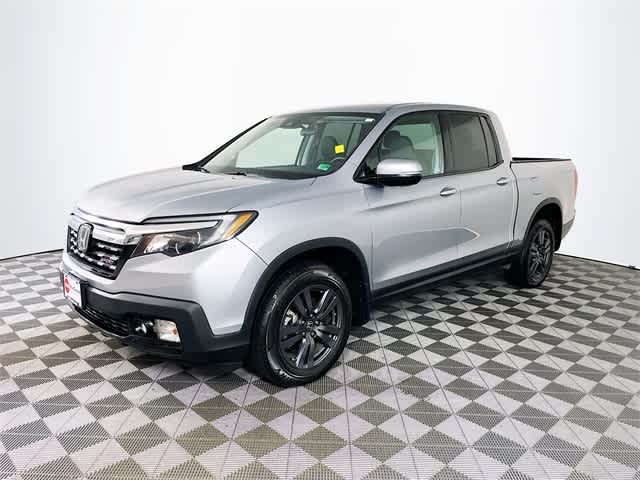 2020 Honda Ridgeline Sport photo 3