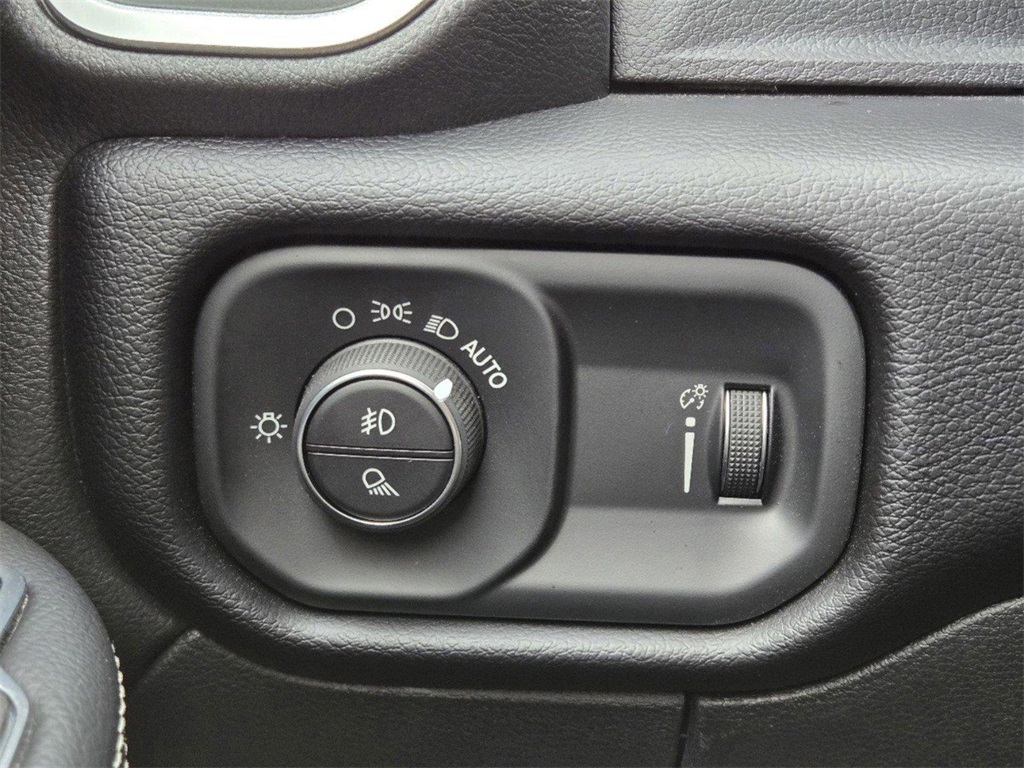 2024 Ram 2500 Big Horn photo 27