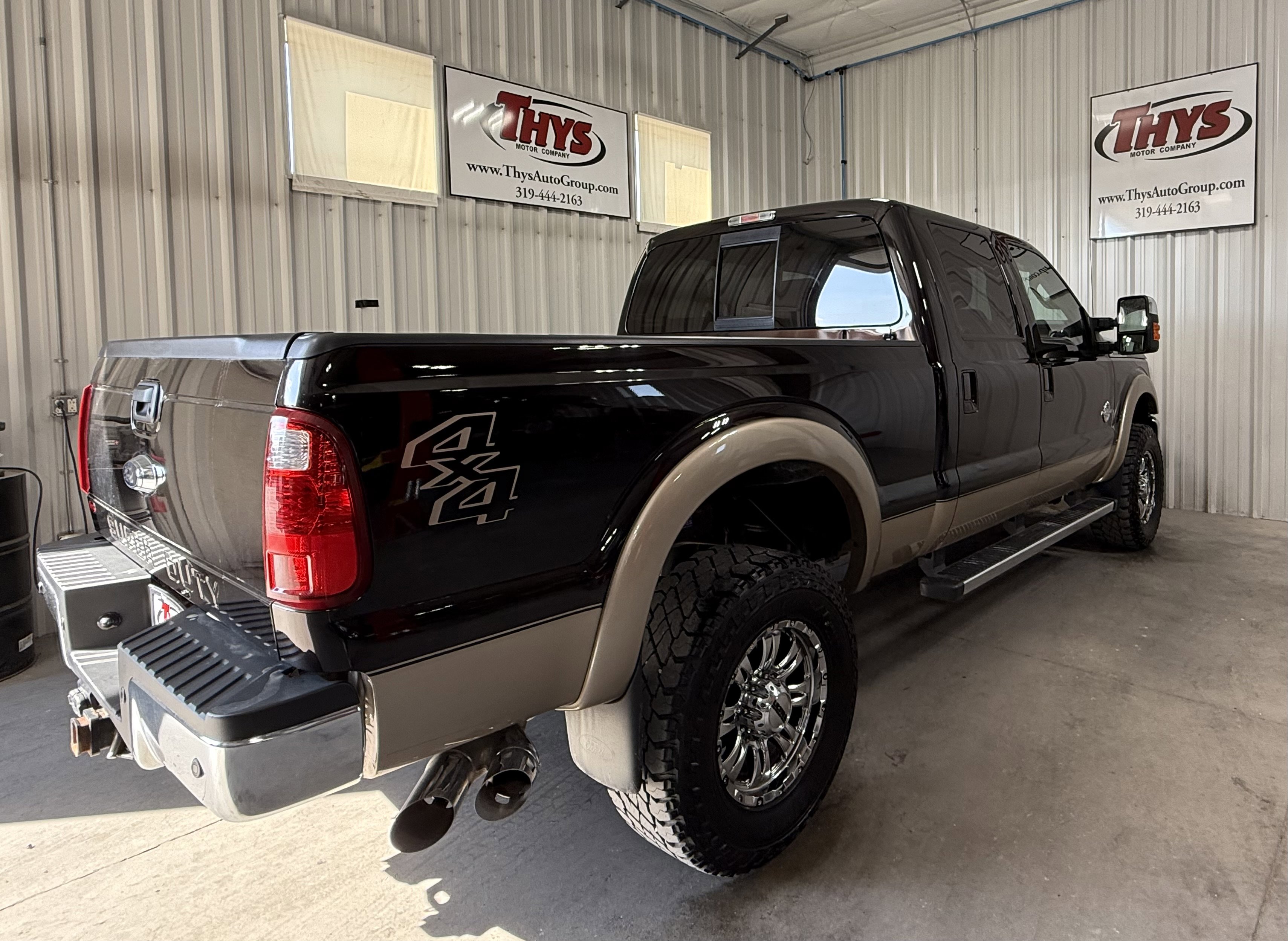 2014 Ford F-250 Lariat photo 3