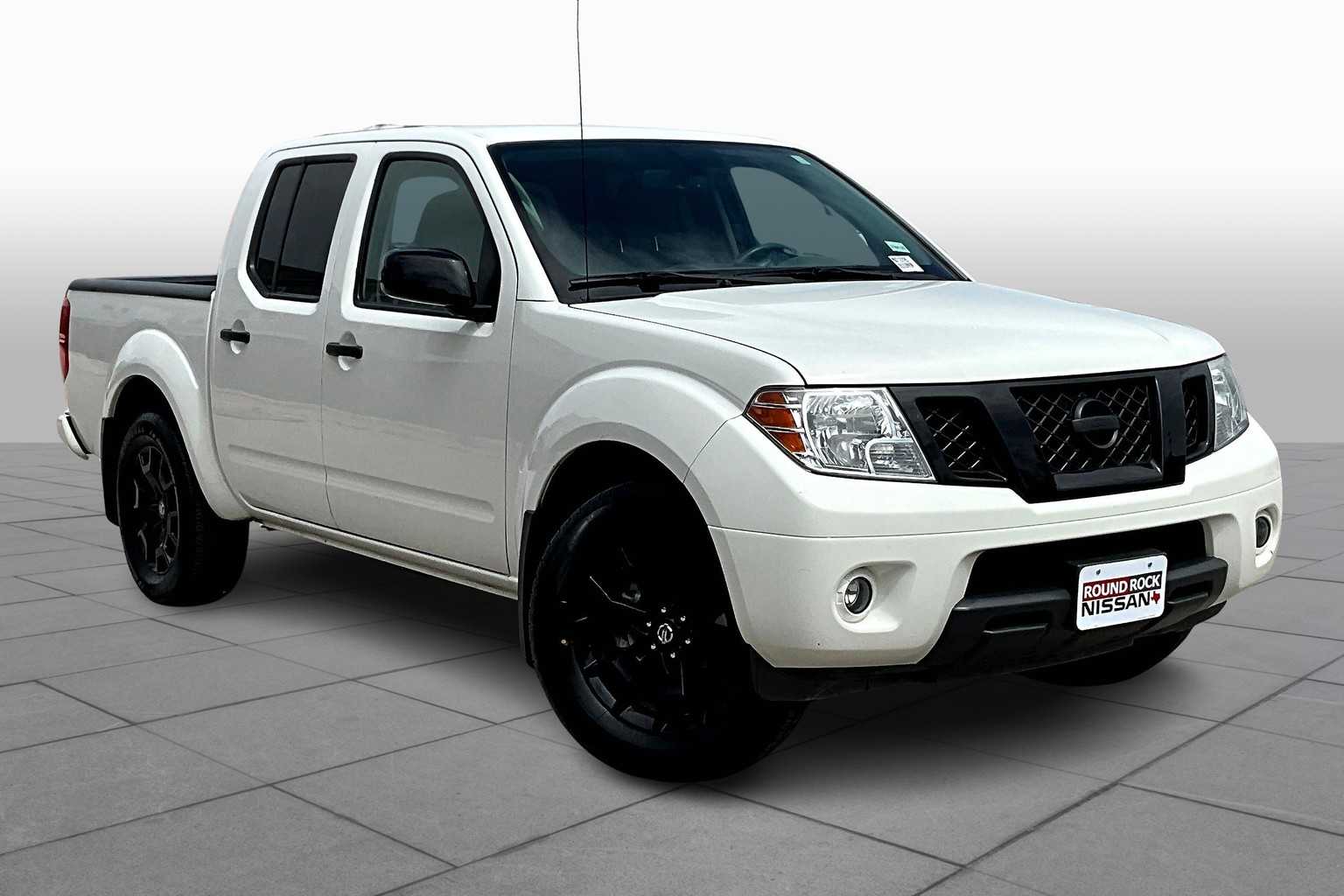 2021 Nissan Frontier SV photo 2