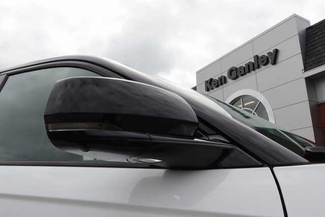 2025 Jeep Grand Cherokee Summit Reserve photo 2