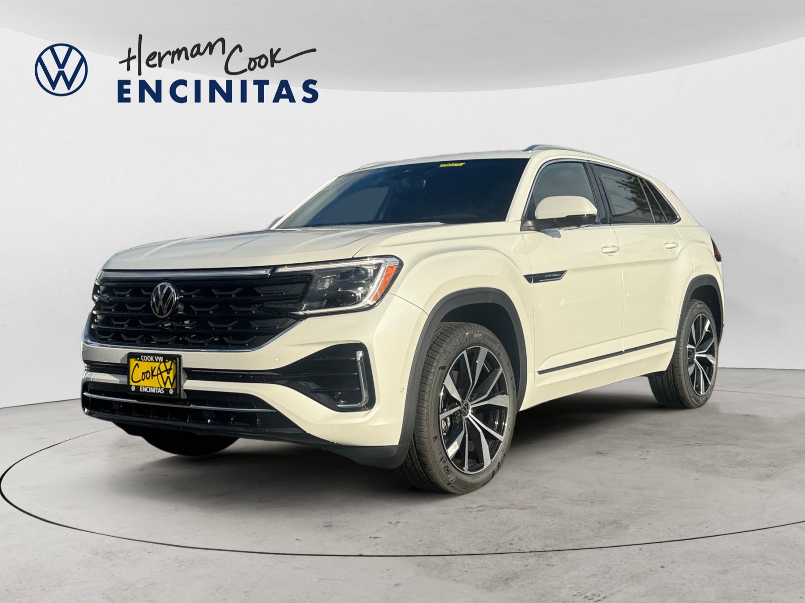 2025 Volkswagen Atlas Cross Sport SEL Premium R-LINE's photo