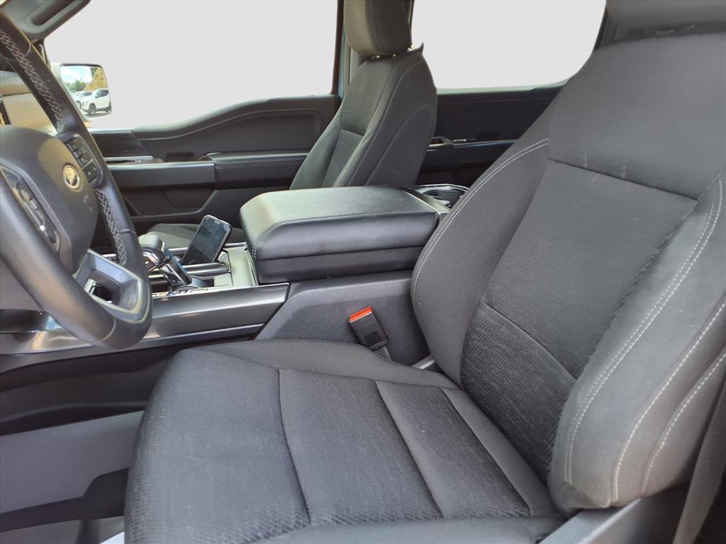 2023 Ford F-150 XLT photo 12