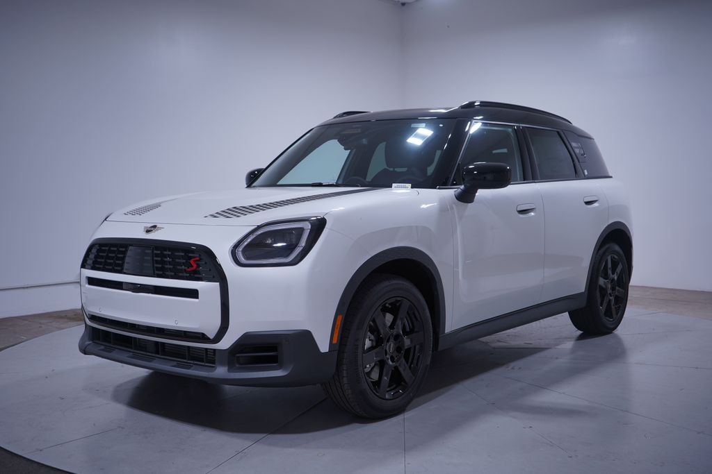 2026 MINI Countryman S's photo