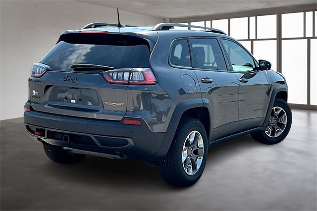 2019 Jeep Cherokee Trailhawk photo 3