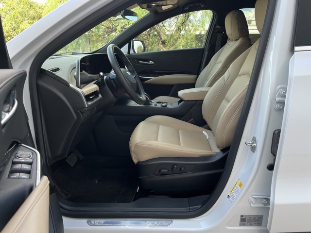 2024 Cadillac XT4 Luxury photo 29