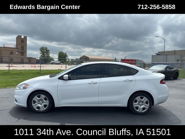 2015 Dodge Dart SE photo 4