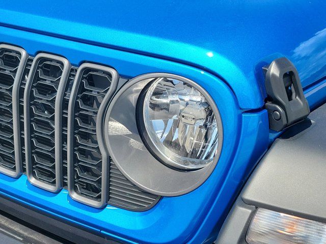2025 Jeep Gladiator Sport S photo 16