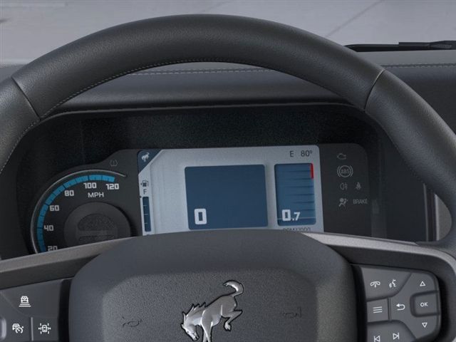 2025 Ford Bronco Outer Banks photo 13