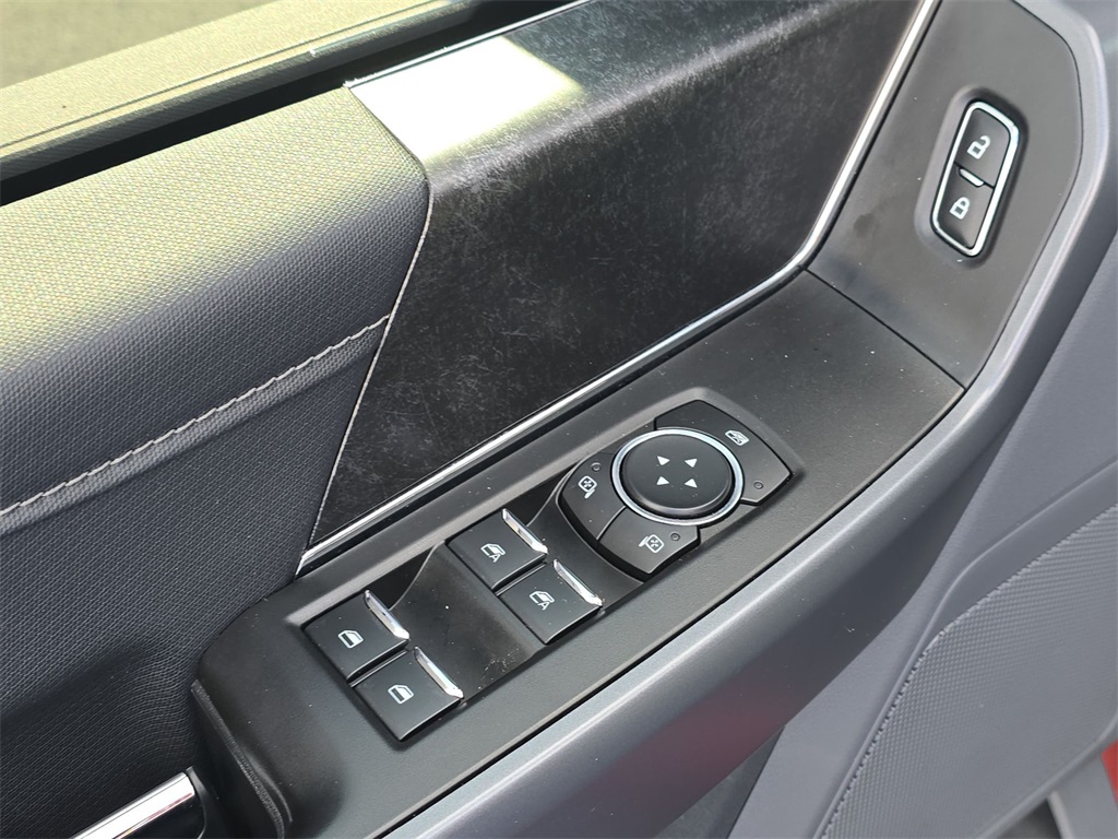 2022 Ford F-150 XLT photo 17