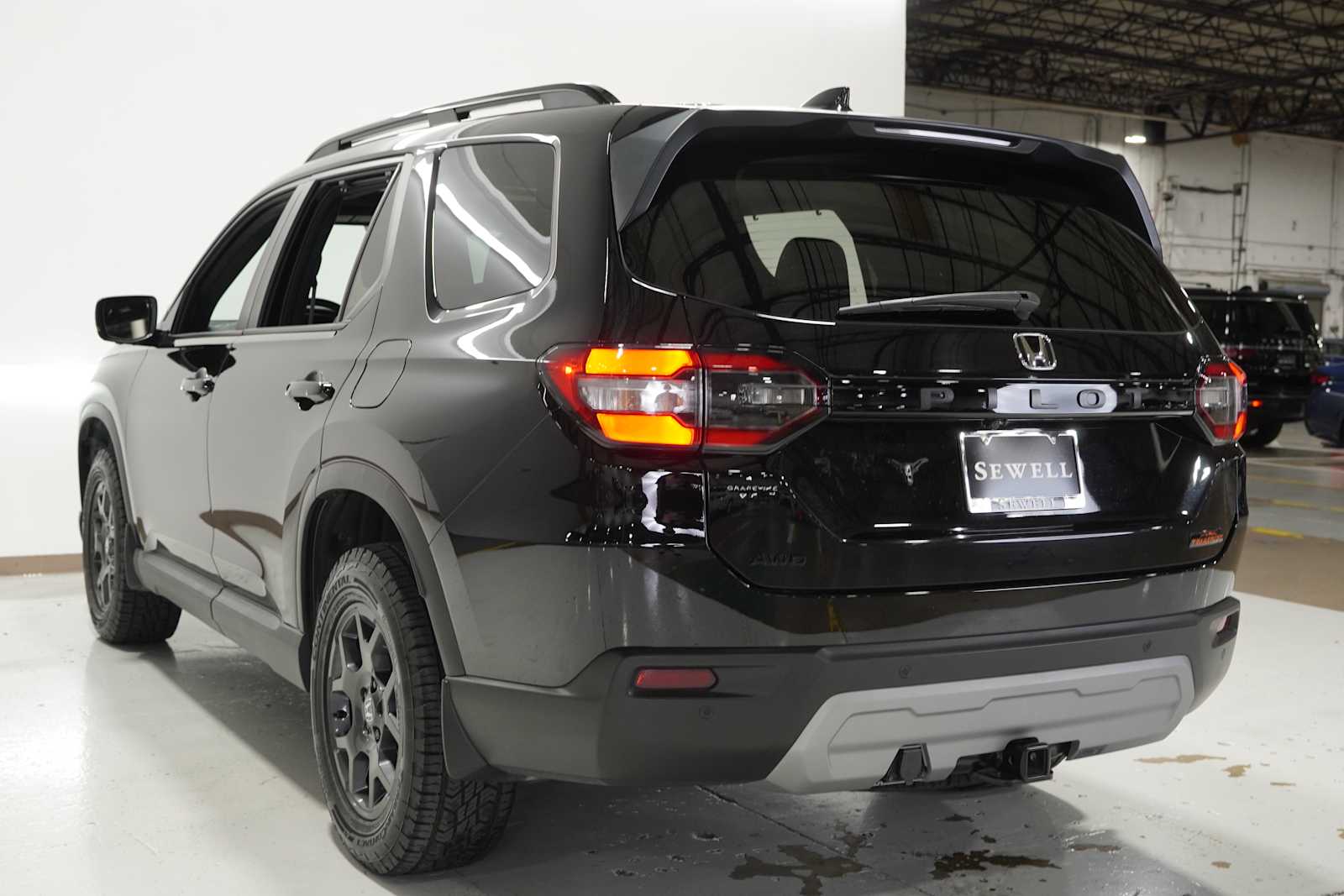 2024 Honda Pilot TrailSport photo 6