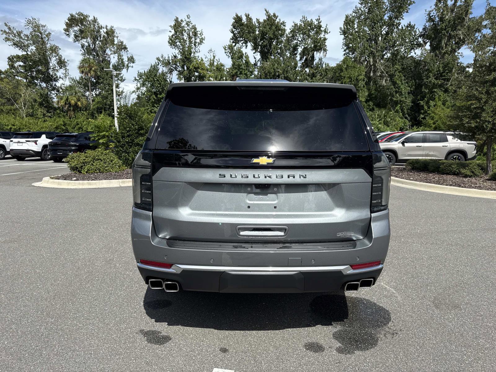 2026 Chevrolet Suburban High Country photo 3