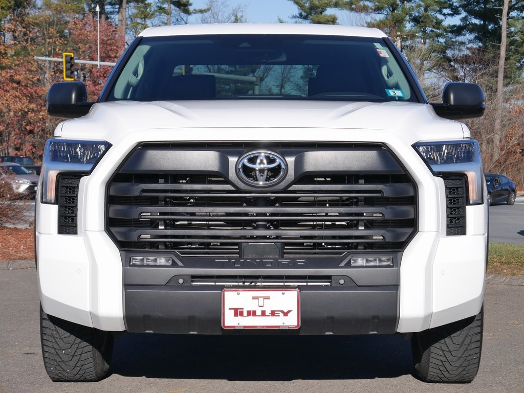 2024 Toyota Tundra SR5 photo 2