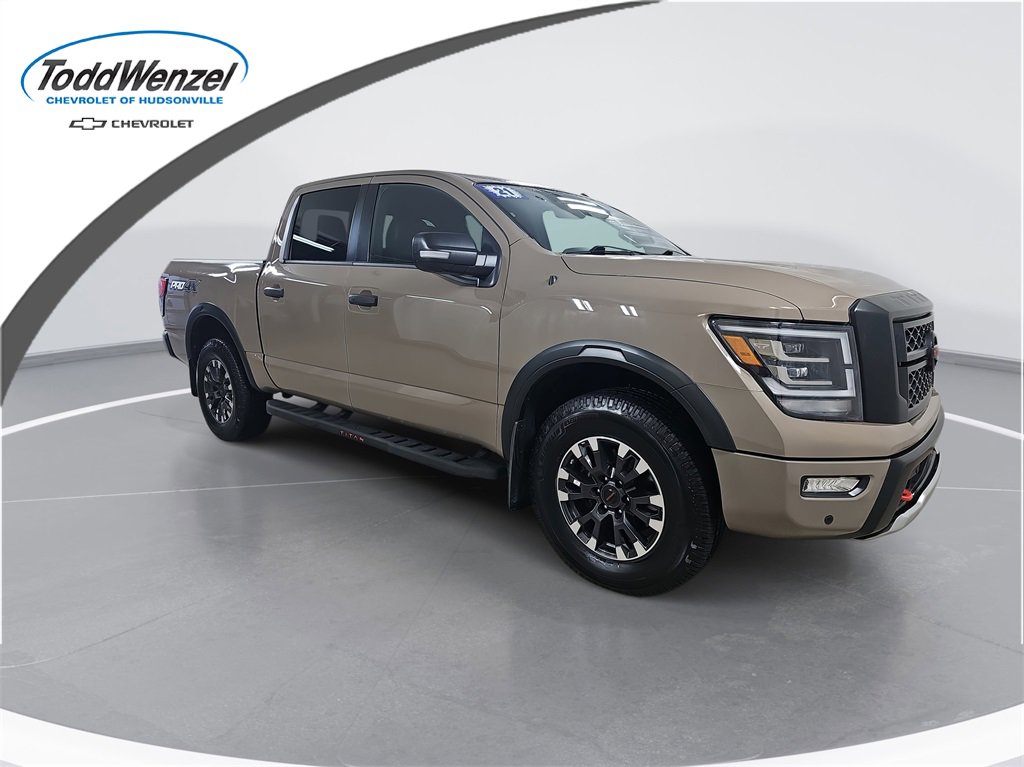 2021 Nissan Titan PRO-4X's photo