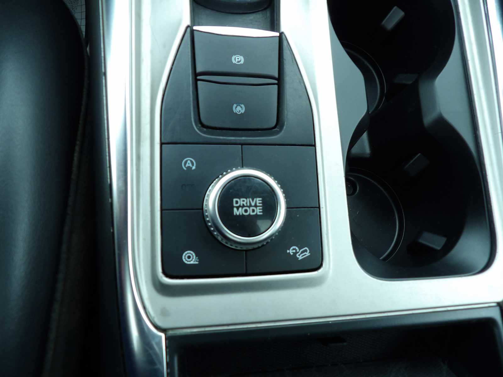 2021 Ford Explorer XLT photo 24